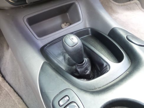 Used 2001 Toyota Sequoia SR5 image 41