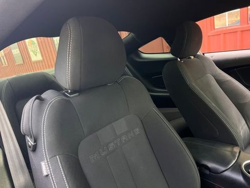 Used 2020 Ford Mustang GT w/ Equipment Group 301A image 28