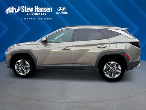 Used 2025 Hyundai Tucson SEL AWD/4WD image 3