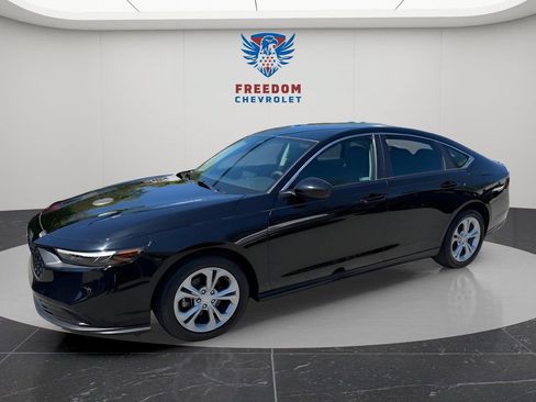 Used 2024 Honda Accord LX image 2