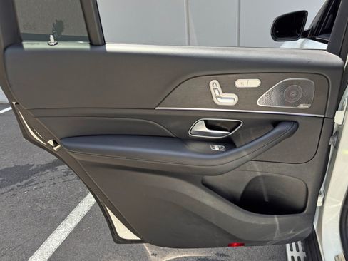 Used 2023 Mercedes-Benz GLS 450 4MATIC w/ AMG Line Exterior image 53