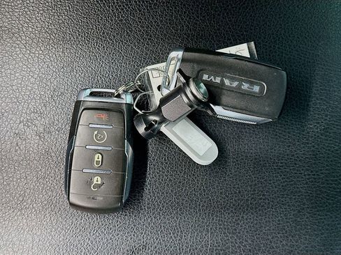 Used 2020 RAM 1500 Big Horn image 34