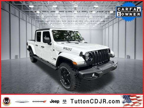 Used 2022 Jeep Gladiator Sport AWD/4WD image 1