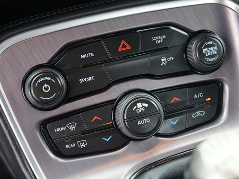 Used 2017 Dodge Challenger R/T w/ Sound Group RWD image 18