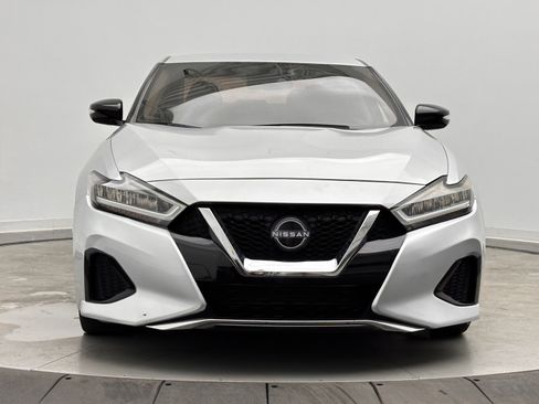 Used 2020 Nissan Maxima 3.5 SV w/ Floor Mat Group FWD image 2