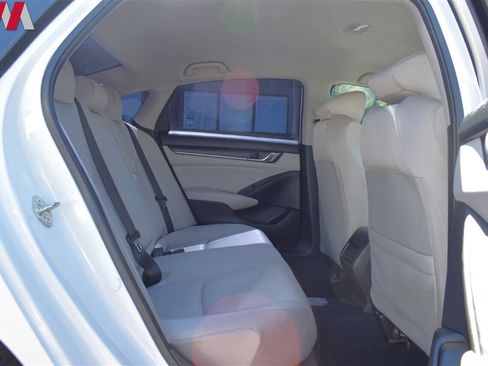 Used 2020 Honda Accord LX image 24