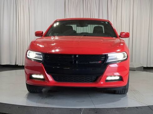 Used 2019 Dodge Charger SXT w/ Driver Confidence Group AWD/4WD image 3