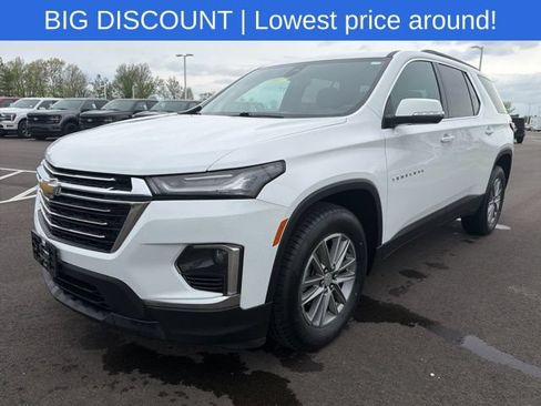 Used 2023 Chevrolet Traverse LT AWD/4WD image 2