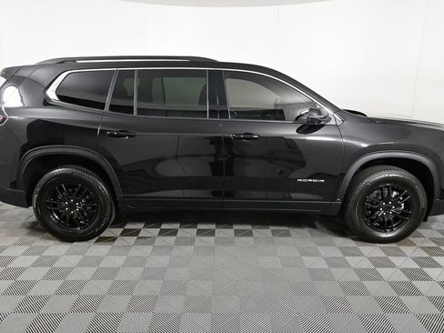 New 2025 GMC Acadia Elevation image 28