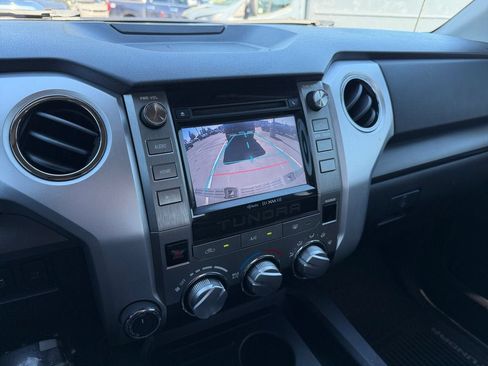 Used 2015 Toyota Tundra SR5 w/ TRD Off Road Package AWD/4WD image 17