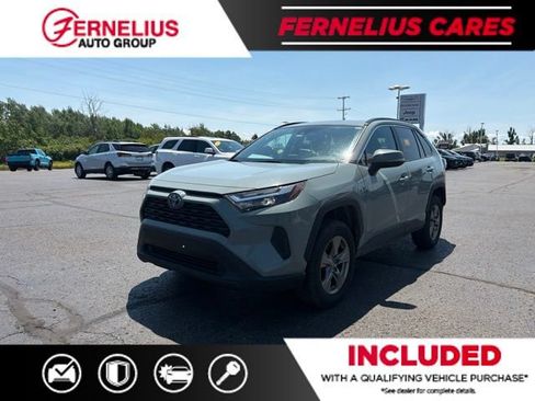 Used 2023 Toyota RAV4 XLE w/ Convenience Package AWD/4WD image 6