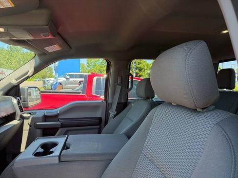 Used 2018 Ford F150 XLT w/ Equipment Group 302A Luxury AWD/4WD image 8