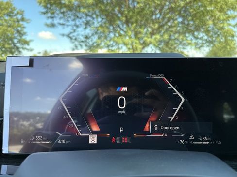 New 2026 BMW X5 xDrive50e w/ M Sport Package image 34