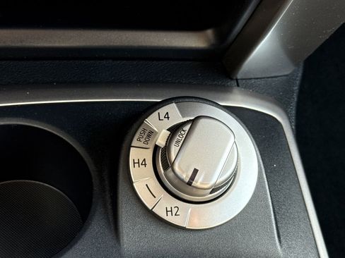 Used 2022 Toyota 4Runner SR5 image 21