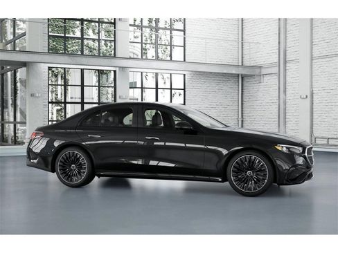 New 2026 Mercedes-Benz E 450 4MATIC Sedan image 14