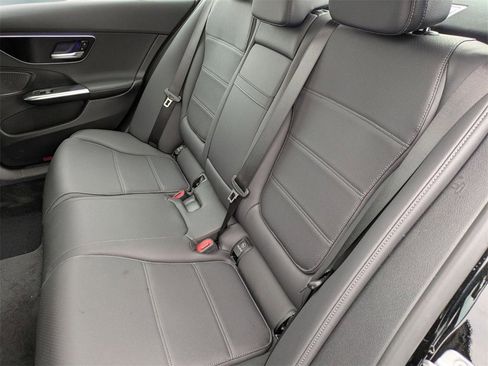 Used 2024 Mercedes-Benz C 300 4MATIC Sedan image 31