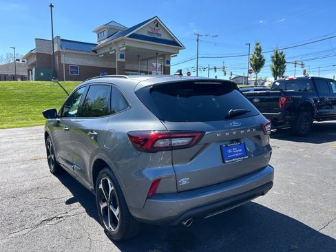 Used 2023 Ford Escape ST-Line Select w/ Tech Pack #2 AWD/4WD image 10