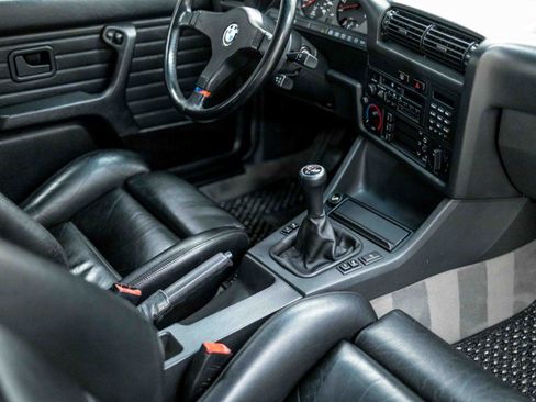 Used 1990 BMW M3 Coupe RWD image 66