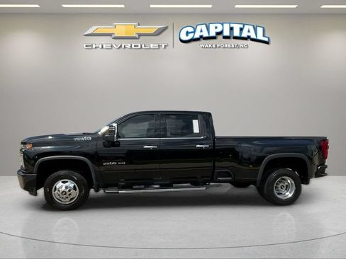 Used 2021 Chevrolet Silverado 3500 High Country AWD/4WD image 2
