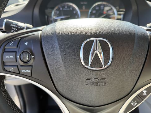 Used 2020 Acura MDX SH-AWD image 12