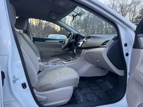 Used 2015 Nissan Sentra S image 12