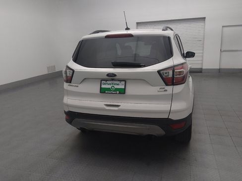 Used 2018 Ford Escape SE image 7