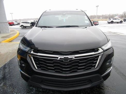 Certified 2023 Chevrolet Traverse Premier w/ Redline Edition image 8