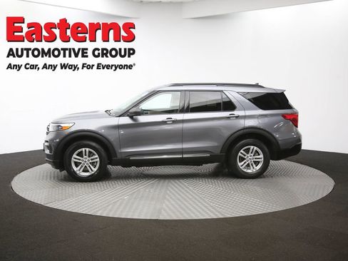 Used 2022 Ford Explorer XLT w/ Equipment Group 202A image 59