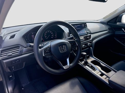 Used 2021 Honda Accord LX image 9