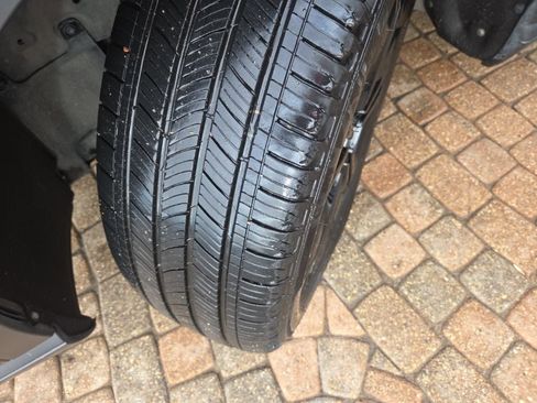 Used 2024 Honda CR-V Sport Touring image 10