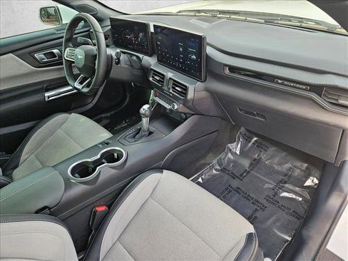 Used 2024 Ford Mustang EcoBoost image 18