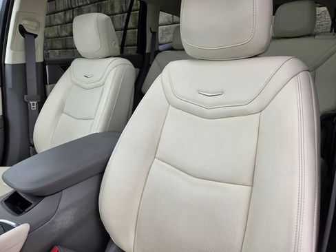Certified 2024 Cadillac XT6 Premium Luxury w/ LPO, Floor Liner Package FWD image 34