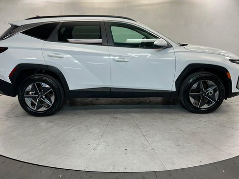 Used 2025 Hyundai Tucson SEL AWD/4WD image 7