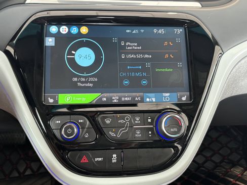 Used 2020 Chevrolet Bolt Premier w/ Infotainment Package FWD image 14