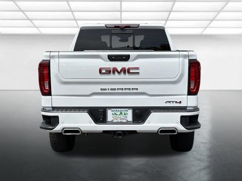 Certified 2023 GMC Sierra 1500 AT4 w/ Technology Package AWD/4WD image 15