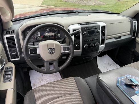 Used 2011 RAM 1500 Classic SLT image 9