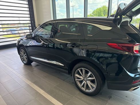 Used 2024 Acura RDX SH-AWD w/ Technology Package image 3
