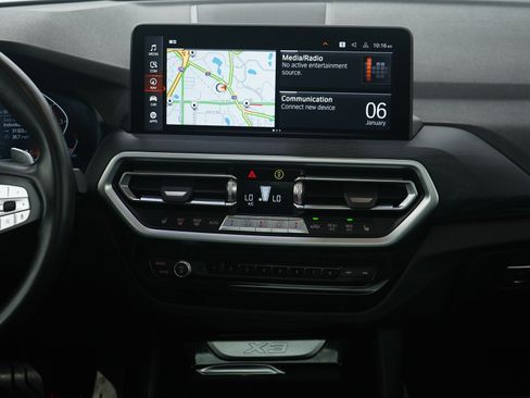 Used 2022 BMW X3 xDrive30i w/ Premium Package 2 image 17