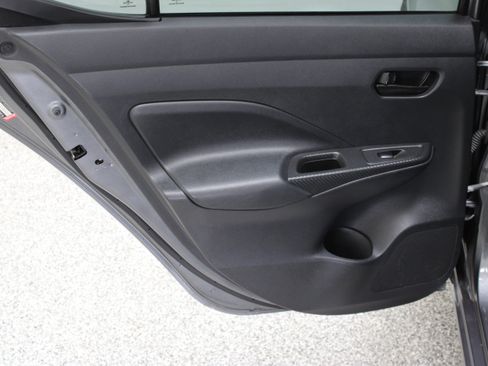 Used 2020 Nissan Versa S FWD image 24