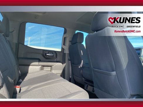 Used 2020 Chevrolet Silverado 1500 LT w/ Remote Start Package image 32