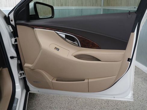 Used 2011 Buick LaCrosse CXS w/ Driver Confidence Package FWD image 31