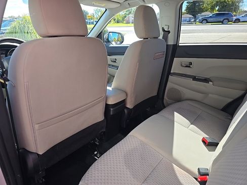 Used 2018 Mitsubishi Outlander Sport ES image 23