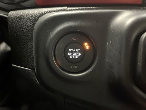 Used 2022 Jeep Wrangler Unlimited Rubicon AWD/4WD image 20