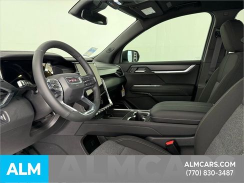 Used 2025 GMC Acadia Elevation image 47