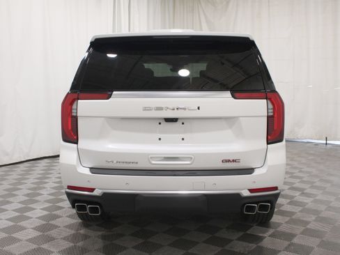 Used 2025 GMC Yukon Denali w/ Denali Reserve Package AWD/4WD image 34