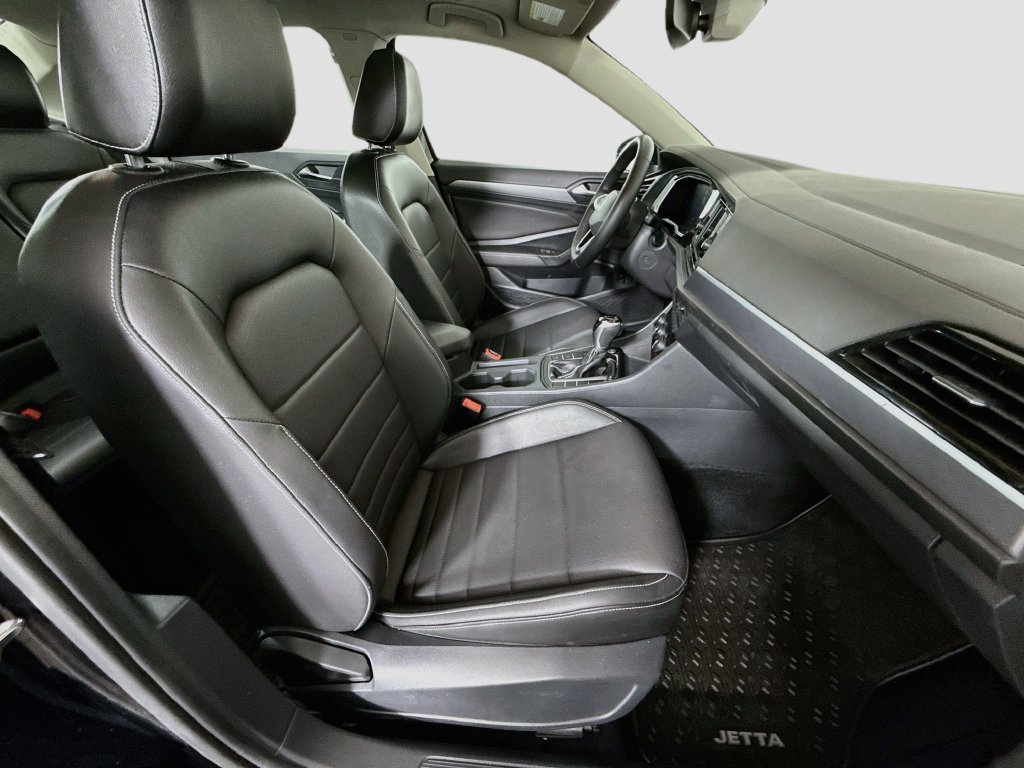 Used 2022 Volkswagen Jetta SE FWD image 26