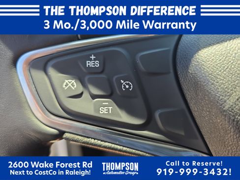 Used 2018 Chevrolet Equinox LT FWD image 16