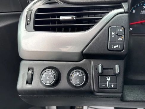 Used 2019 Chevrolet Tahoe Premier image 19