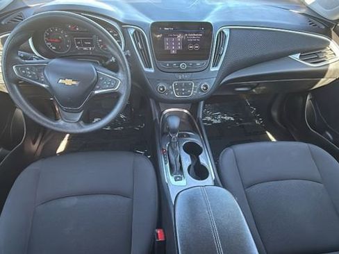 Used 2024 Chevrolet Malibu LT image 26