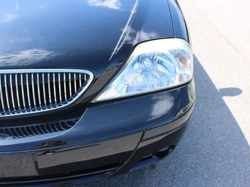 Used 2005 Mercury Sable LS image 37